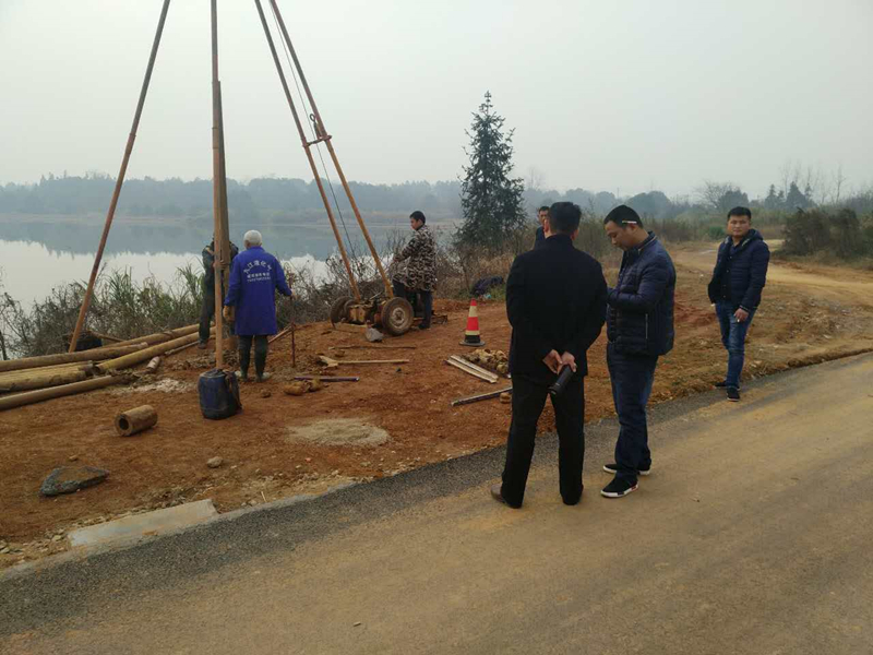 “药谷一条街”项目完成地质勘探工作