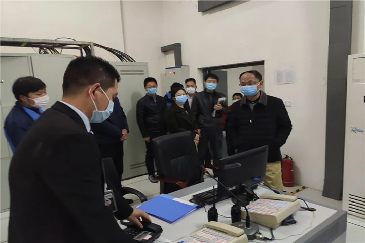 集团总经济师检查督导金匠置业管辖项目点安全生产工作