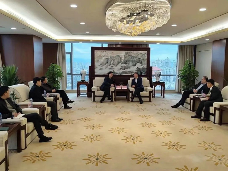 贺敏带队走访浙商银行南昌分行