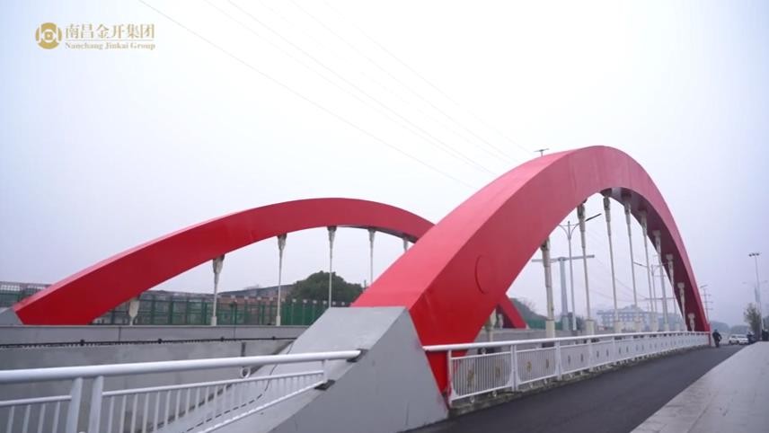 双港铁路桥北幅建成通车